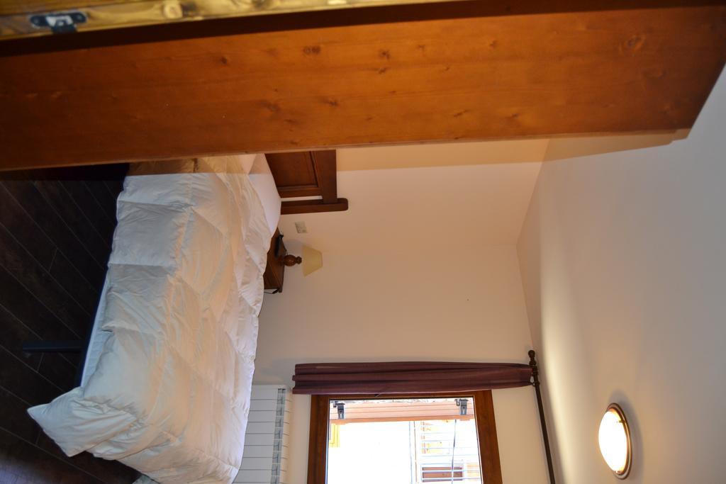 Hostal La Muntanya Castellar De N'Hug Zimmer foto