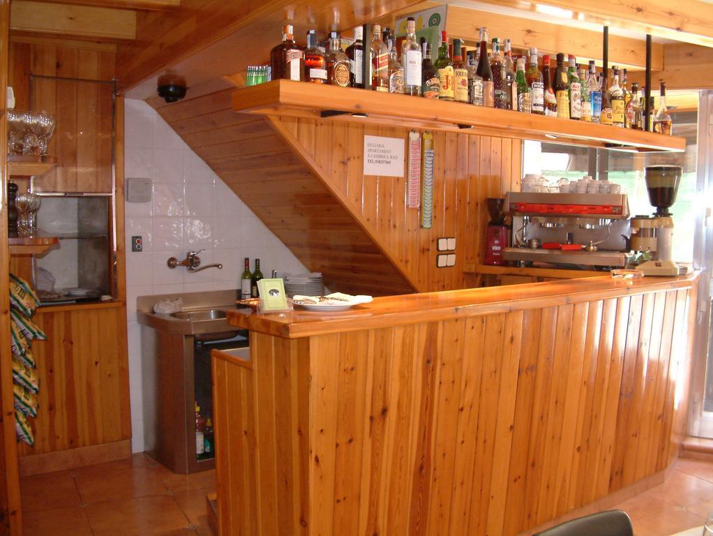 Hostal La Muntanya Castellar De N'Hug Exterior foto