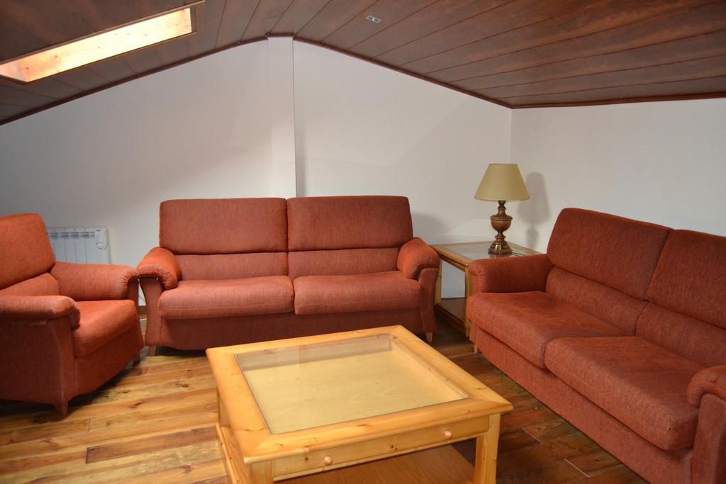 Hostal La Muntanya Castellar De N'Hug Exterior foto